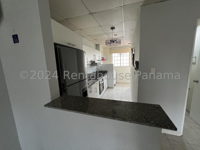 Incredible Apartment in Paseo Cantabria
